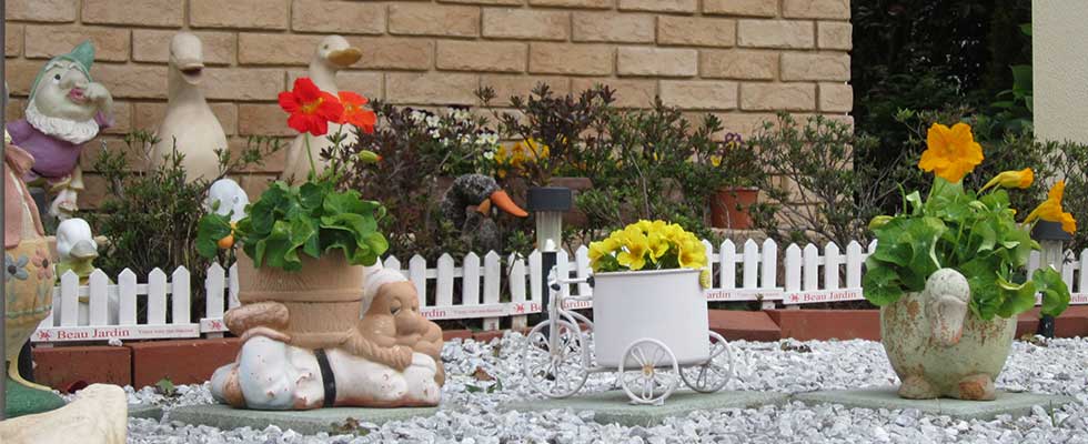 社労士事務所の前庭