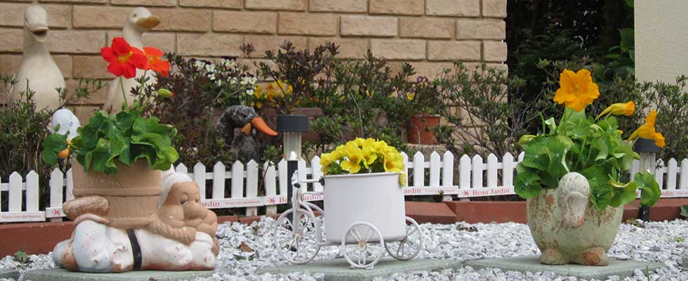 社労士事務所の前庭